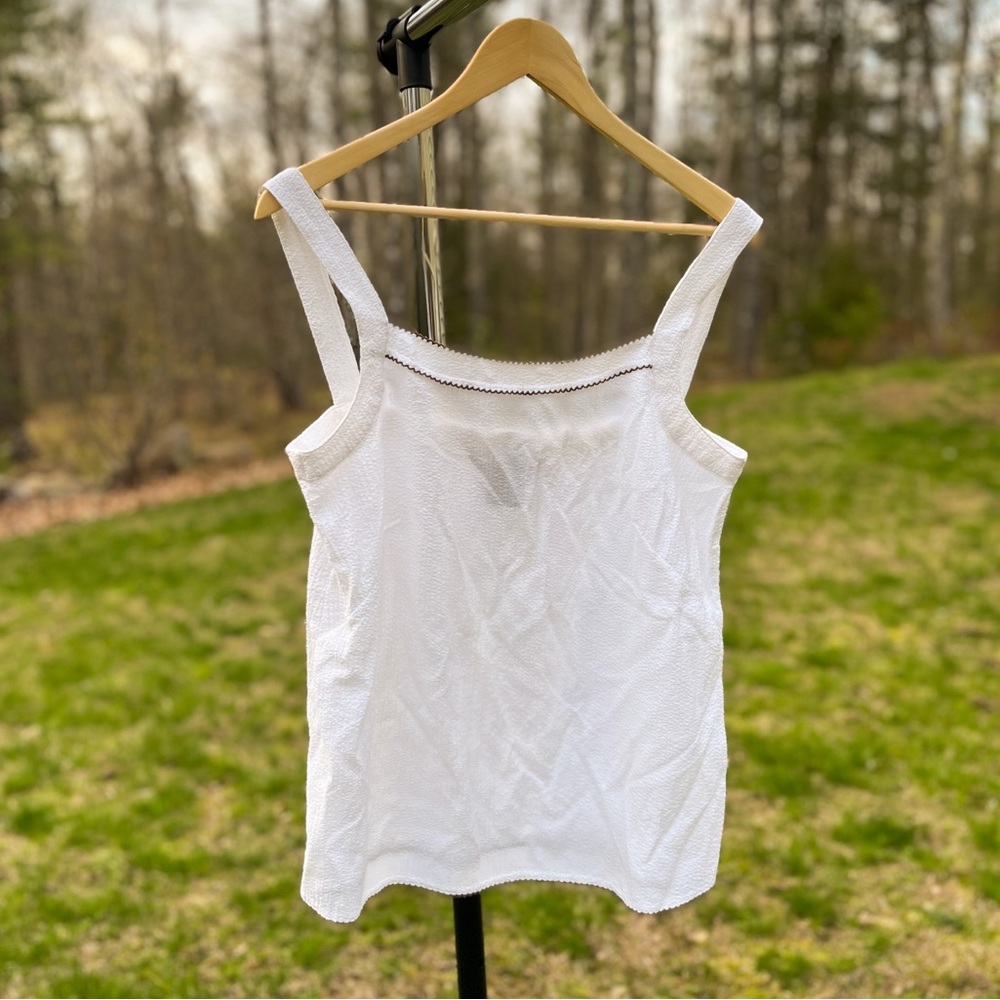 White Sleeveless Tank Top